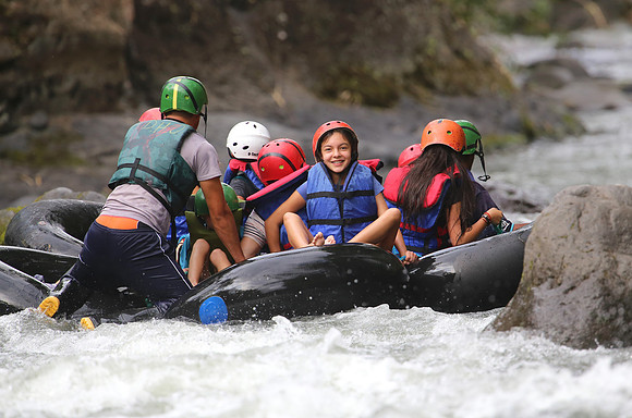 Tubing on Rio Mindo - Las Terrazas de Dana - Mindo, Ecuador